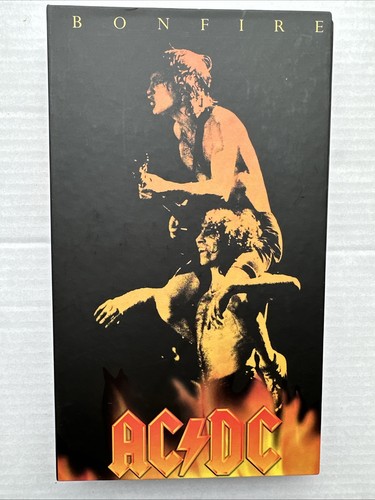 Bonfire box book 5 - ac/dc,